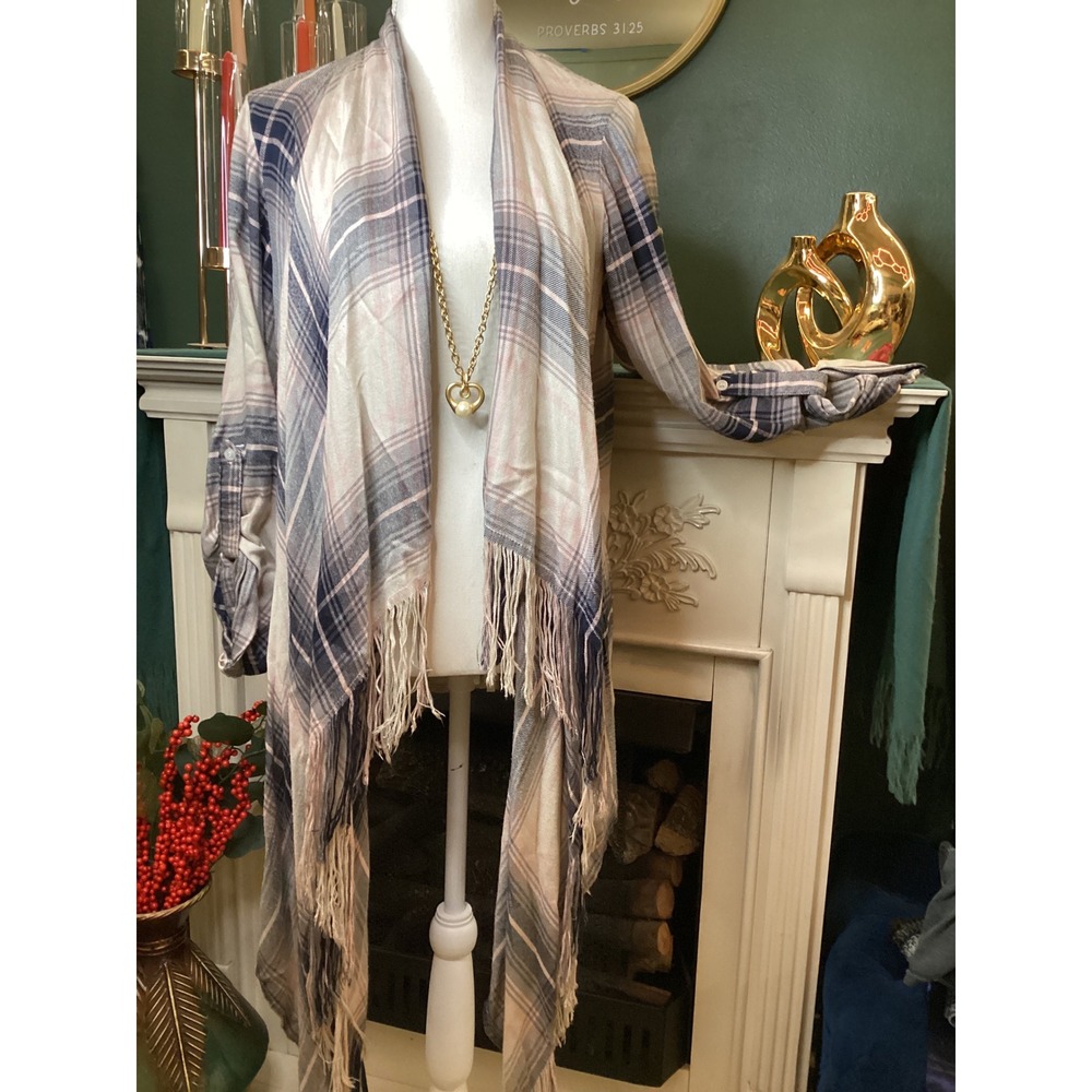 Altar'd State Plaid Open Front Cardigan Sz Medium Pink Gray Fringe‎